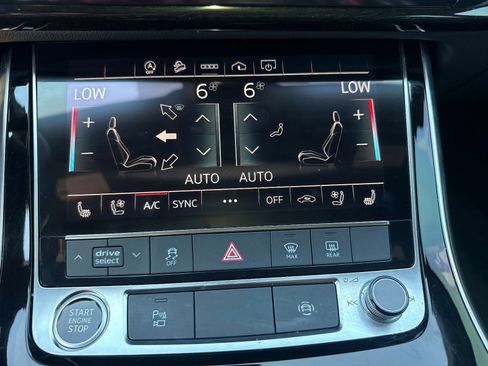 Used 2021 Audi Q7 3.0T Premium Plus w/ Executive Package image 24