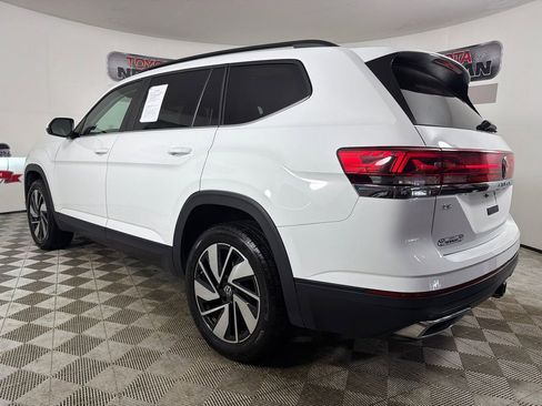 Used 2024 Volkswagen Atlas SE FWD image 5