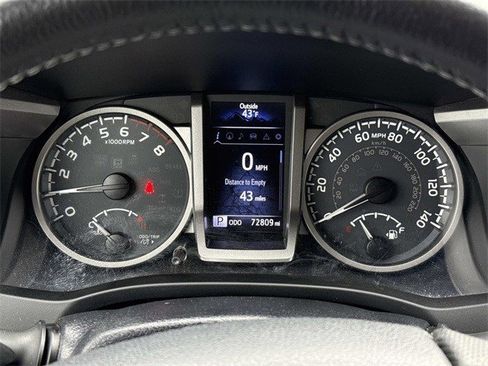 Used 2018 Toyota Tacoma SR5 image 27