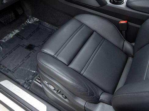 Certified 2026 Porsche Cayenne Coupe AWD/4WD image 26