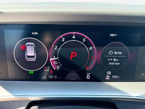Certified 2026 Volkswagen Tiguan SE R-Line FWD image 11