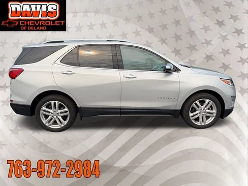 Used 2020 Chevrolet Equinox Premier AWD/4WD image 9