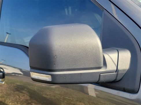 Used 2015 Ford F150 XLT w/ Equipment Group 302A Luxury image 4