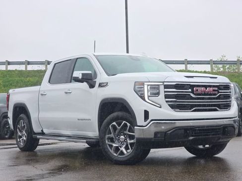 New 2026 GMC Sierra 1500 SLT w/ SLT Premium Plus Package AWD/4WD image 2