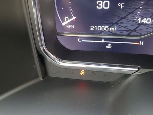 Used 2024 GMC Sierra 1500 Denali Ultimate image 12