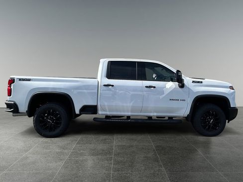 New 2026 Chevrolet Silverado 3500 LTZ w/ LTZ Plus Package AWD/4WD image 8