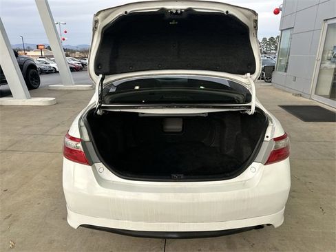 Used 2009 Toyota Camry SE image 19