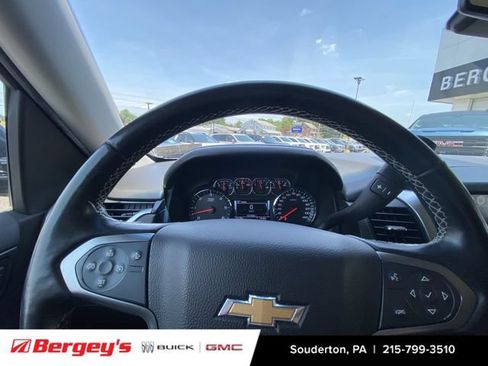 Used 2019 Chevrolet Tahoe LT AWD/4WD image 12