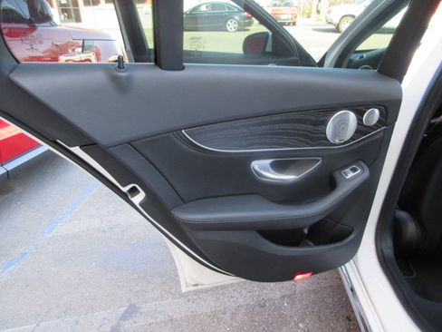 Used 2015 Mercedes-Benz C 300 Sedan image 36
