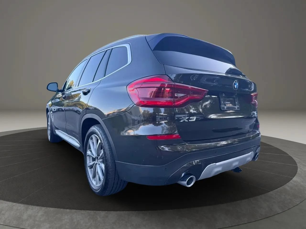Used 2019 BMW X3 xDrive30i w/ Premium Package AWD/4WD image 7