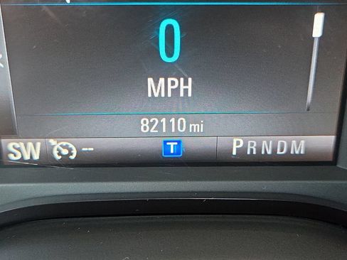 Used 2018 Chevrolet Camaro LT RWD image 27