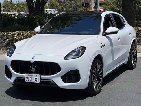 Used 2023 Maserati Grecale Modena AWD/4WD image 67