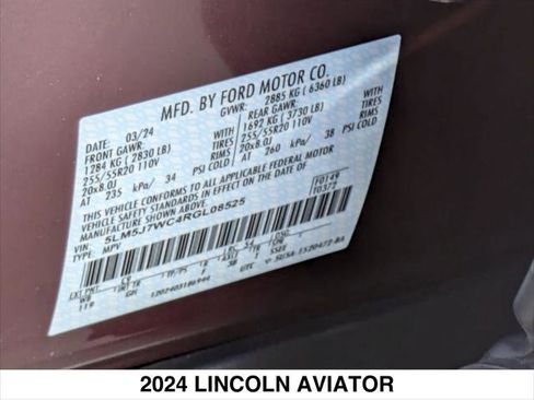 Used 2024 Lincoln Aviator Reserve image 34