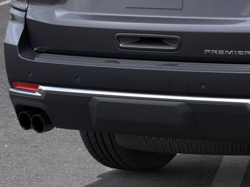 New 2026 Chevrolet Suburban Premier AWD/4WD image 38