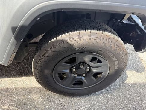 Used 2022 Jeep Wrangler Unlimited Sport AWD/4WD image 12