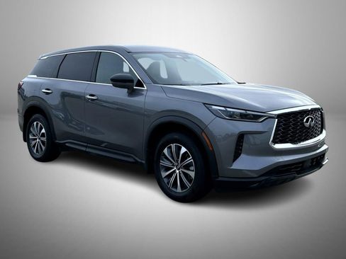 Used 2025 INFINITI QX60 Pure image 3