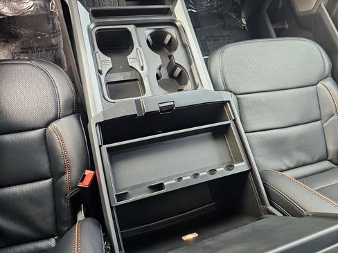 New 2025 Ford F250 Lariat w/ Lariat Ultimate Package image 26