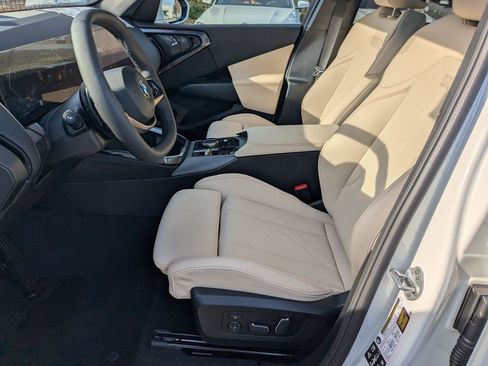 Certified 2025 BMW X3 xDrive30i w/ Convenience Package image 14