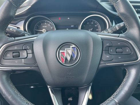 Used 2021 Buick Encore GX Preferred w/ Cold Weather Comfort Package image 9