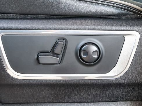 Used 2022 RAM 1500 Laramie image 22