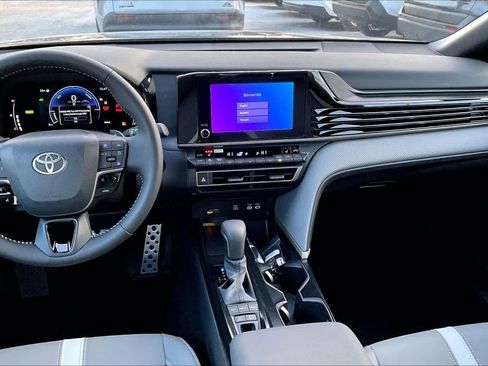 New 2026 Toyota Camry SE image 6