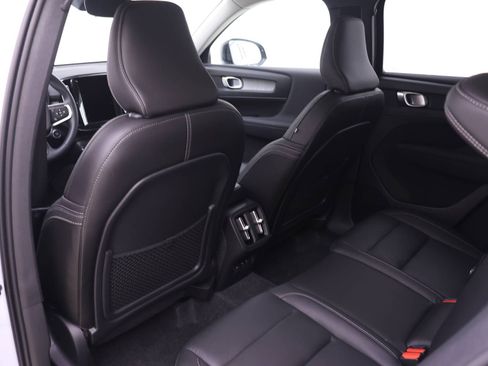 New 2026 Volvo XC40 B5 Plus w/ Protection Package Premier image 15