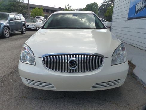 Used 2009 Buick Lucerne CXL image 3