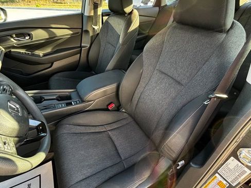 Used 2023 Honda Accord EX image 10