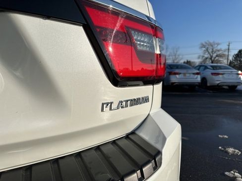 Certified 2024 Nissan Armada Platinum w/ Captain's Chairs Package image 8