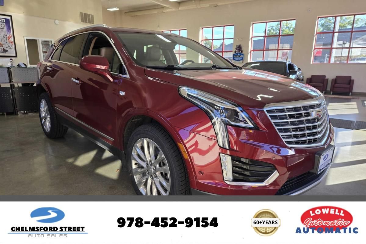 Used 2017 Cadillac XT5 Platinum w/ Driver Assist Package AWD/4WD image 1