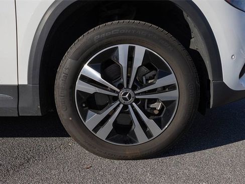 Certified 2025 Mercedes-Benz GLA 250 4MATIC image 11