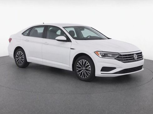 Used 2019 Volkswagen Jetta SEL FWD image 2