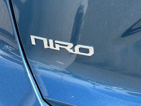 Used 2023 Kia Niro Wind FWD image 34
