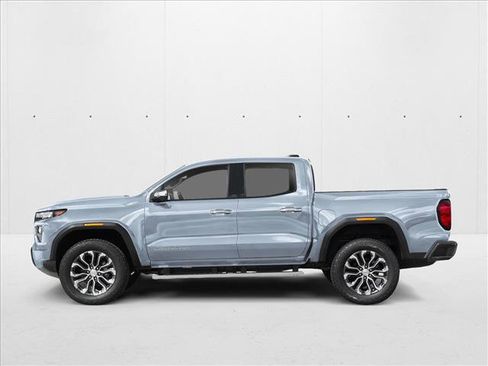 New 2026 GMC Canyon Denali AWD/4WD image 3