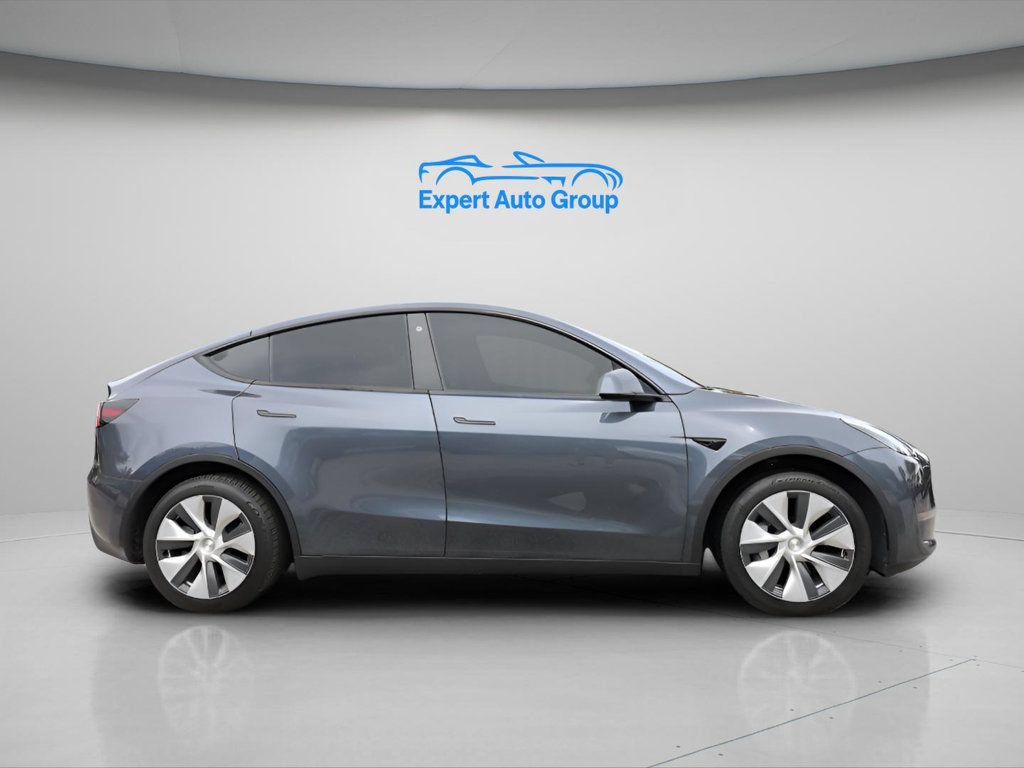 Used 2023 Tesla Model Y Long Range AWD/4WD image 3