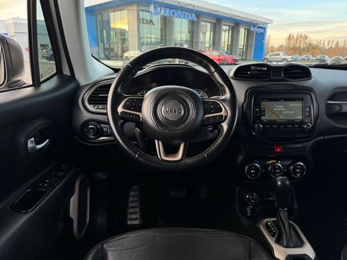 Used 2017 Jeep Renegade Trailhawk image 15