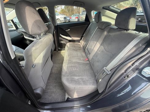 Used 2013 Toyota Prius Two image 19