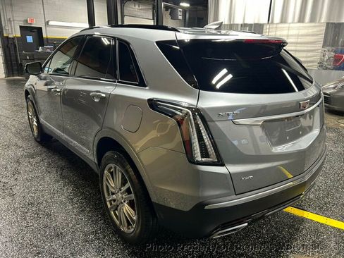 Used 2024 Cadillac XT5 Sportv w/ Technology Package AWD/4WD image 5