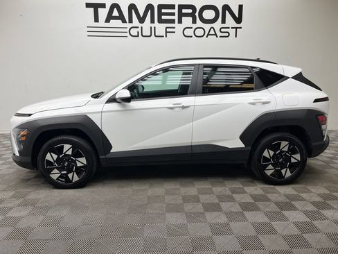 Used 2024 Hyundai Kona SEL AWD/4WD image 6