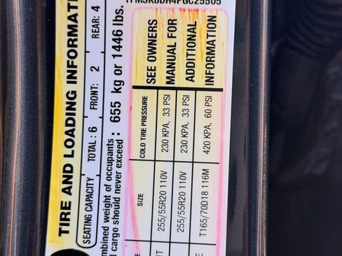 Used 2023 Ford Explorer XLT w/ Equipment Group 202A AWD/4WD image 22