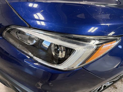 Used 2017 Subaru Outback 2.5i Limited image 6