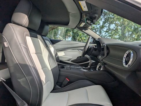 Used 2023 Chevrolet Camaro LT w/ Technology Package RWD image 17