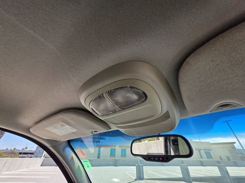 Used 2006 GMC Envoy XL SLE w/ Sle Preferred Equipment Group image 16