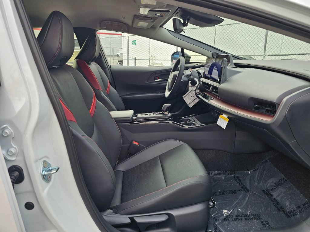 New 2027 Toyota Prius Plug-In Hybrid w/ Limited Premium Package FWD image 10