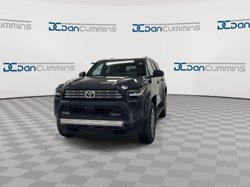 Used 2026 Toyota 4Runner Limited AWD/4WD image 3