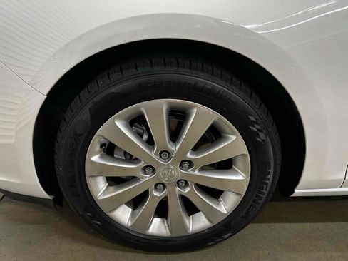 Used 2015 Buick Verano FWD image 60