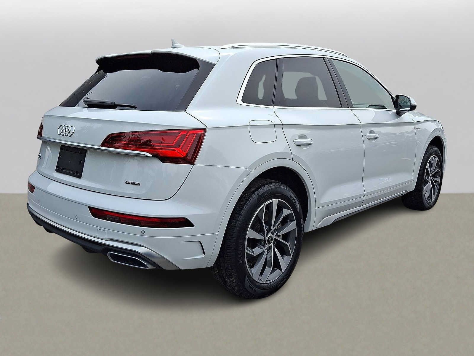 Certified 2023 Audi Q5 2.0T Premium w/ Convenience Package AWD/4WD image 31