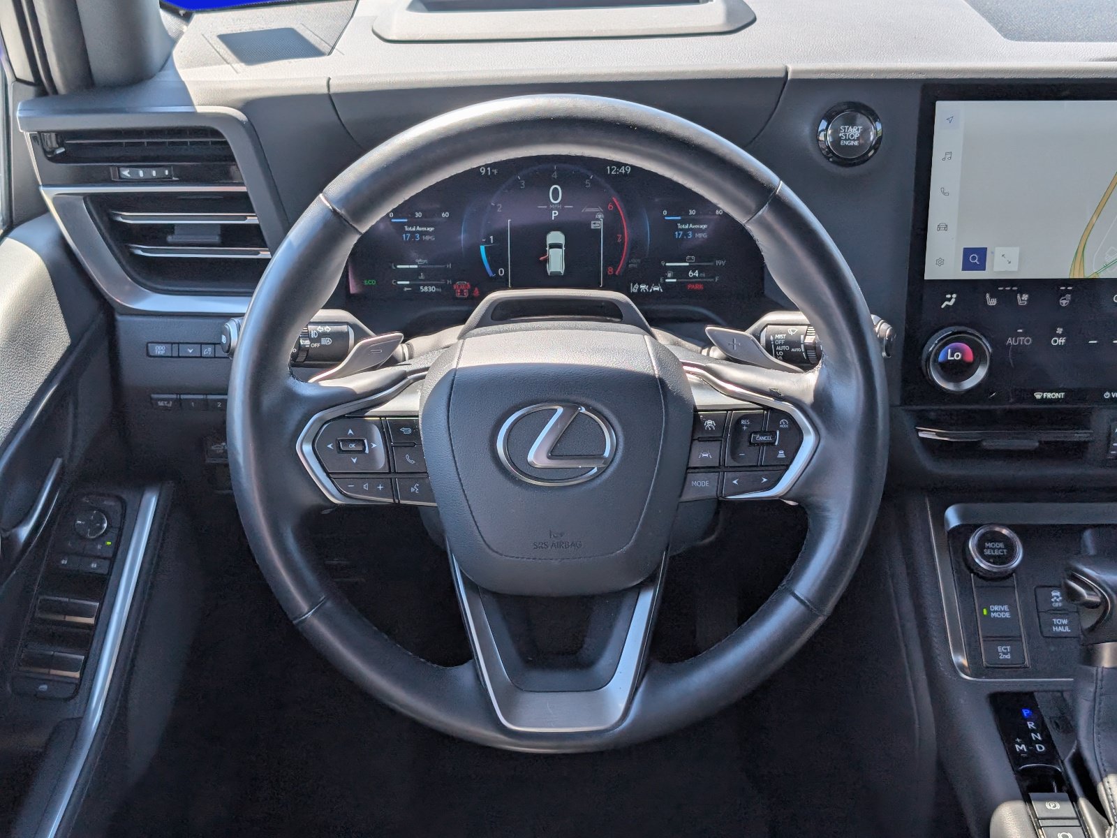 Used 2024 Lexus GX 550 w/ Accessory Package (2T) AWD/4WD image 18