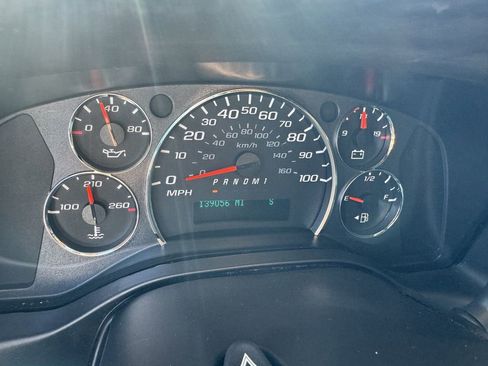 Used 2012 Chevrolet Express 3500 LT w/ LT Preferred Equipment Group image 13