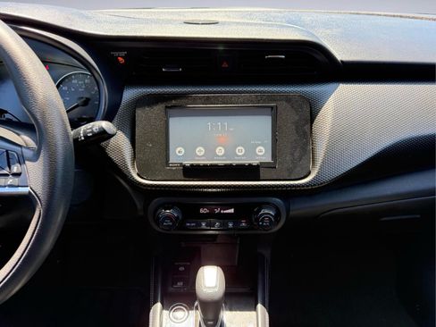 Used 2021 Nissan Kicks SV FWD image 18
